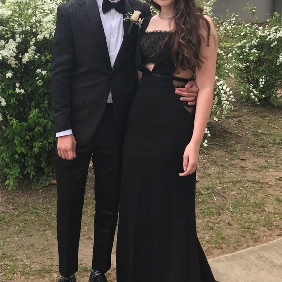 Sherri Hill gown - Picture 5 of 6